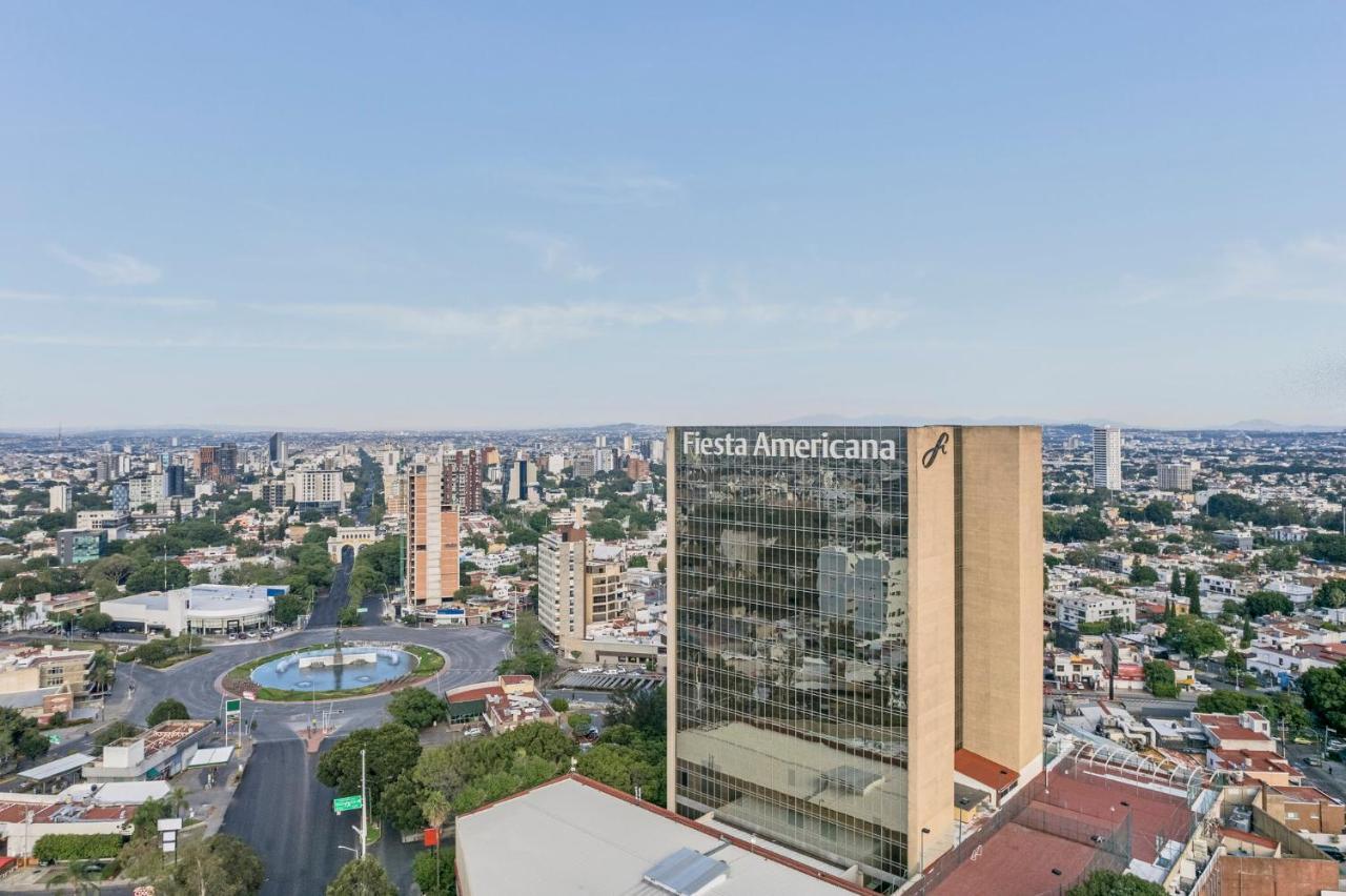 เฟียสตา อเมริกานา กวาดาลาคารา Hotel กัวดาลาฮารา ภายนอก รูปภาพ